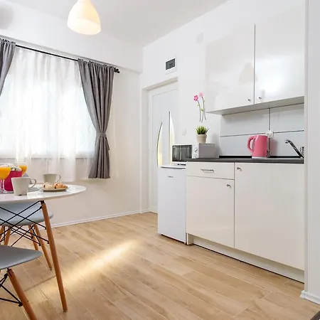 Studio Apartment Gina Trogir Exterior photo