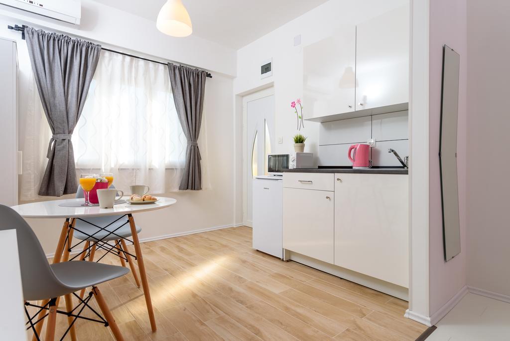 Studio Gina Apartment *